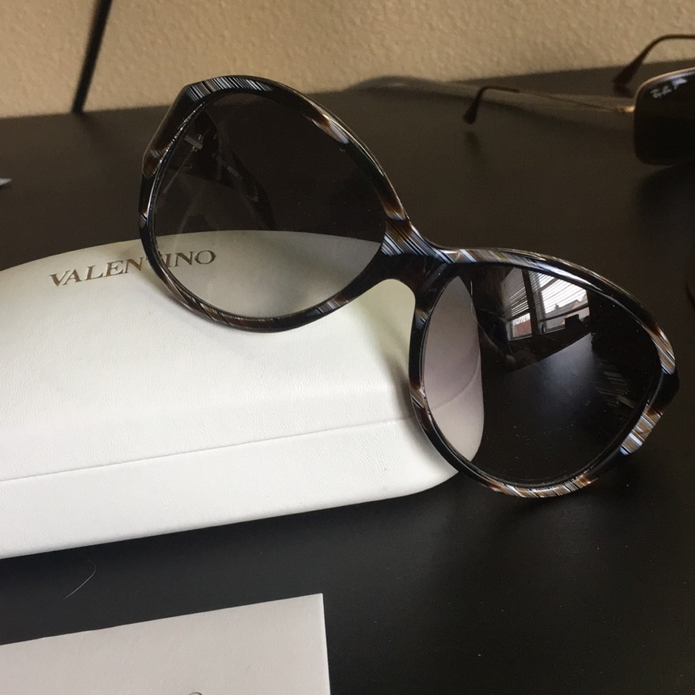 Valentino sunglasses